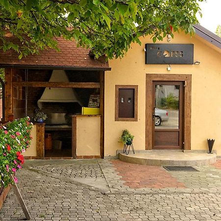 Vila Chess Белград Екстер'єр фото